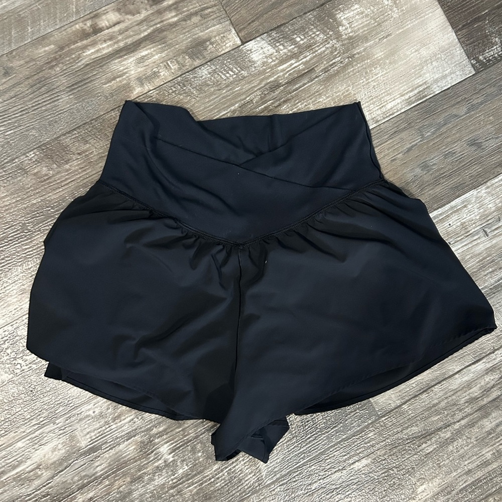 aerie crossover shorts